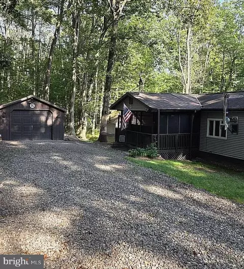 369 Buck Mountain Rd, Zion Grove, PA 17985