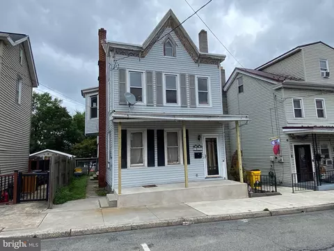 24 N Berne St, Schuylkill Haven, PA 17972