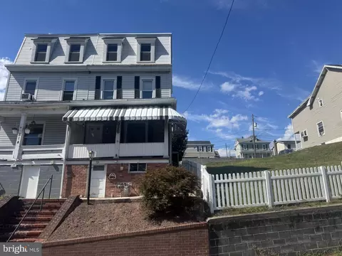 516 Jefferson St, Pottsville, PA 17901