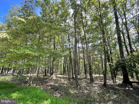 123 Spring Mountain Dr, Zion Grove, PA 17985