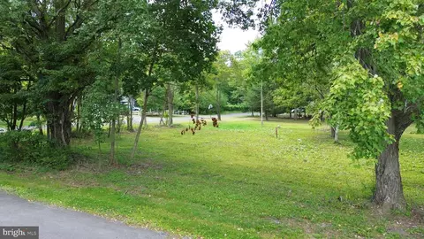 76 W Market St, Sheppton, PA 18248