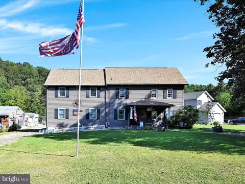 247 Meadow Dr, Auburn, PA 17922