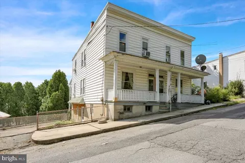315 Morgan Ave, Pottsville, PA 17901