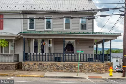 200 E Grand Ave, Tower City, PA 17980