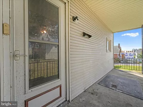 129 E Frack St, Frackville, PA 17931