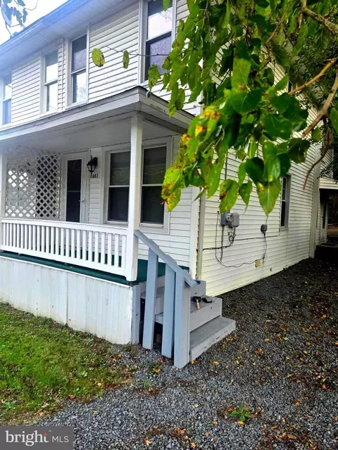 1407 E Norwegian St, Pottsville, PA 17901