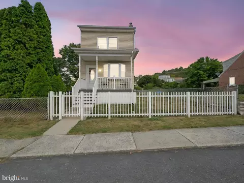 305 Beechwood Ave, Pottsville, PA 17901