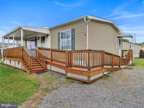 5 Prince Ln, Schuylkill Haven, PA 17972
