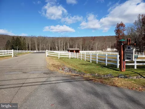 Exterior - 29 Blackhawk Blvd, Hazleton, PA 18202 photo 23 of 30