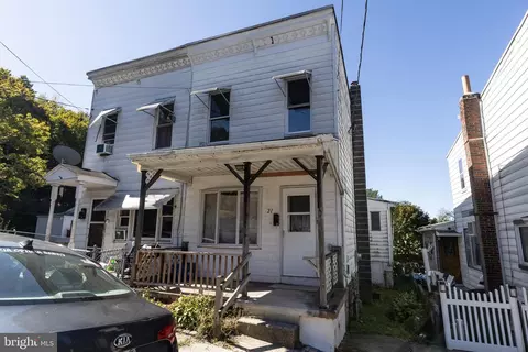 21 Park St, Pottsville, PA 17901