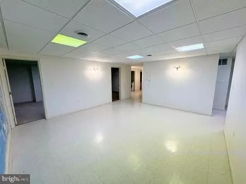 Living - 55 Conyngham Dr, Hazleton, PA 18202 photo 7 of 7