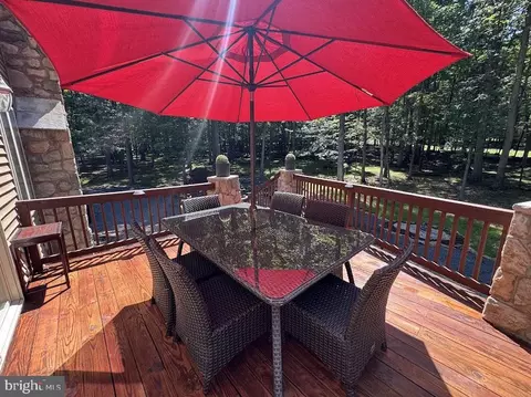 Exterior - 55 Conyngham Dr, Hazleton, PA 18202 photo 12 of 18