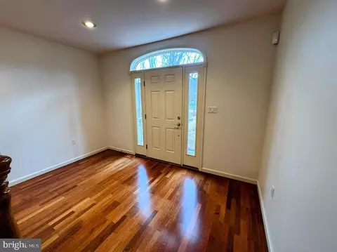 Entry Way - 55 Conyngham Dr, Hazleton, PA 18202 photo 2 of 5