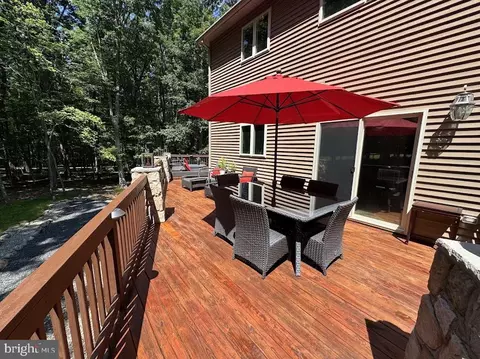 Exterior - 55 Conyngham Dr, Hazleton, PA 18202 photo 8 of 18