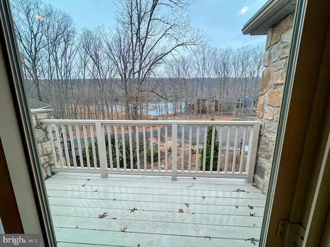 Exterior - 55 Conyngham Dr, Hazleton, PA 18202 photo 13 of 18