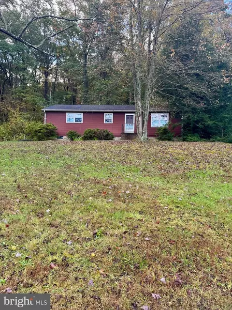 148 Mexico Rd, Pine Grove, PA 17963