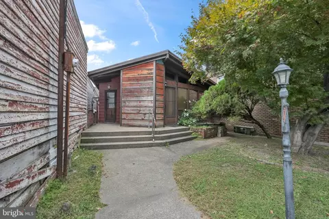 124 S 3rd St, Minersville, PA 17954