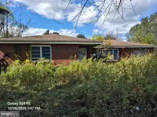 33 Adams Rd, Tower City, PA 17980