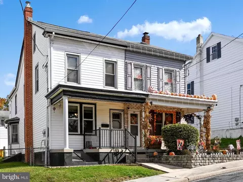 137 S Margaretta St, Schuylkill Haven, PA 17972