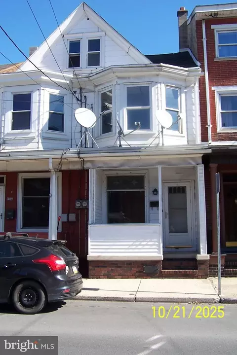 143 N Pine St, Tamaqua, PA 18252