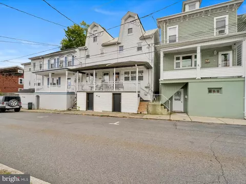 235 S 4th St, Minersville, PA 17954