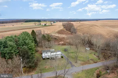 33 Ferndale Rd, Zion Grove, PA 17985