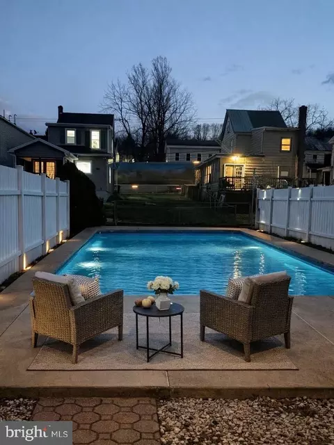 36 Chestnut St, Cressona, PA 17929