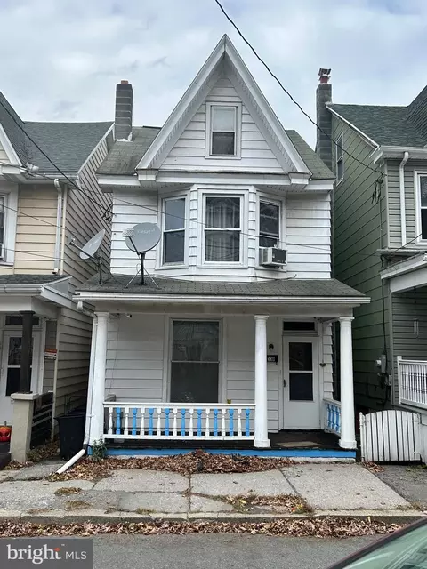 539 Arlington St, Tamaqua, PA 18252