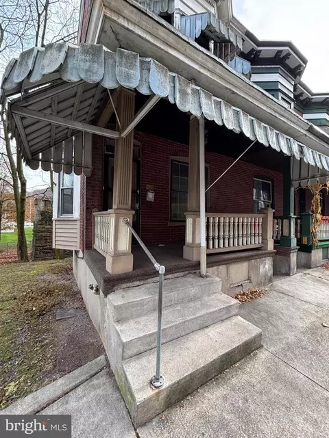 638 N Centre St, Pottsville, PA 17901
