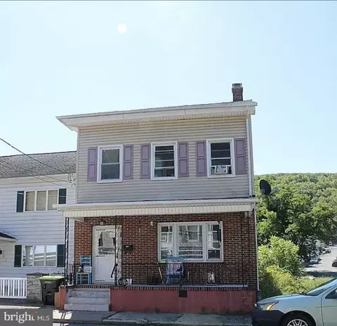 35 W Ogden St, Girardville, PA 17935