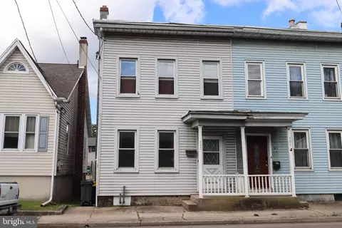 305 Dock St, Schuylkill Haven, PA 17972