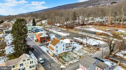 101 E Colliery, Tower City, PA 17980
