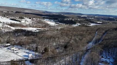 Hillside Drive, Barnesville, PA 18214
