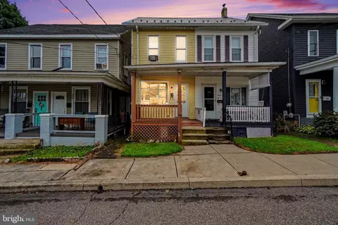406 E Wiconisco Ave, Tower City, PA 17980