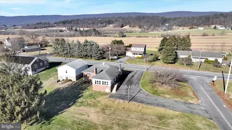 1171 E Main St, Hegins, PA 17938