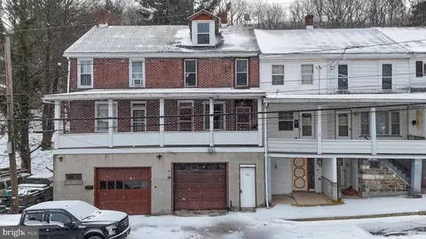 110 Orwigsburg St, Tamaqua, PA 18252