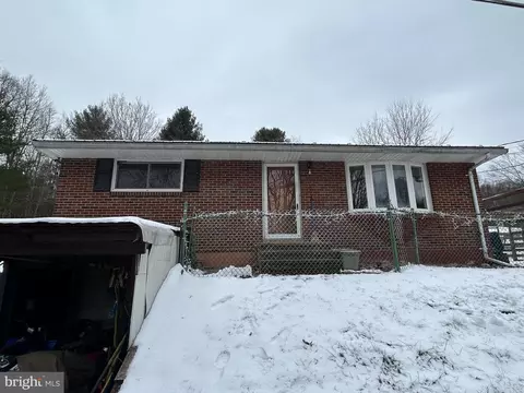 45 Mill St, Branchdale, PA 17923