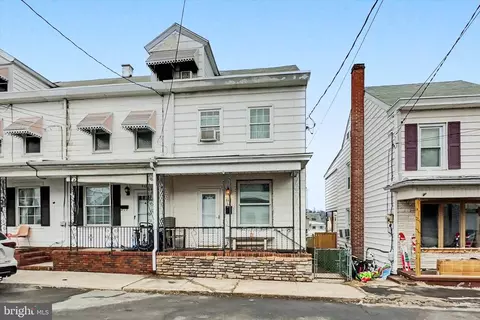 414 Pottsville St, Minersville, PA 17954