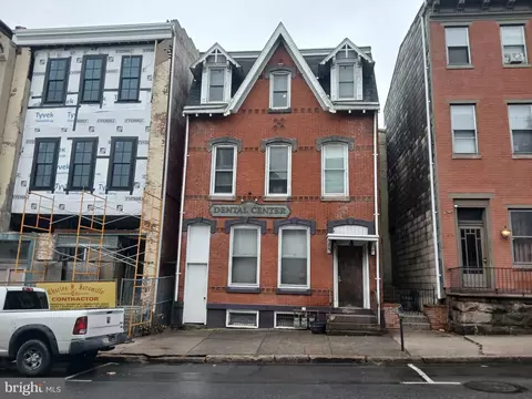 315 W Market St, Pottsville, PA 17901