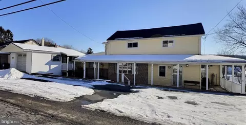 176 Roosevelt Dr, Morea, PA 17948
