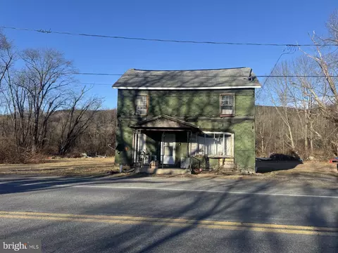 1176 Valley Rd, Pottsville, PA 17901