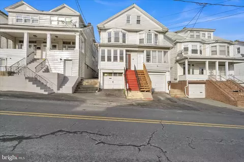209 S Schuylkill Ave, Shenandoah, PA 17976