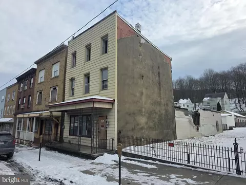 426 Centre St, Ashland, PA 17921