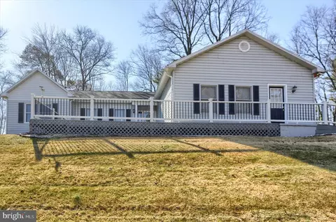 149 Stone Mountain Rd, Schuylkill Haven, PA 17972
