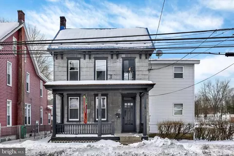 159 N Tulpehocken St, Pine Grove, PA 17963