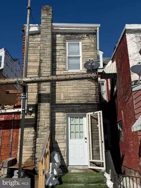 23 W Ogden St, Girardville, PA 17935