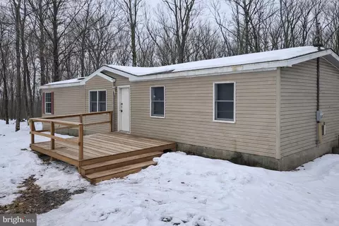 333 E Whiteface Cir, Zion Grove, PA 17985