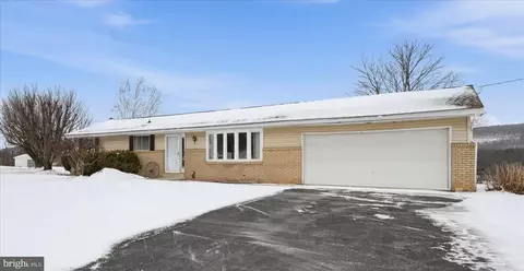 143 Mill Dr, Tamaqua, PA 18252