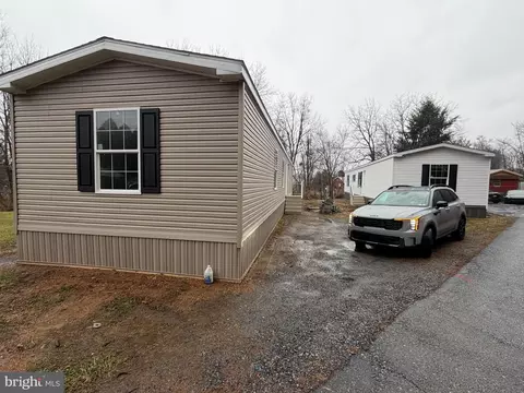 Fidler Court, Pine Grove, PA 17963