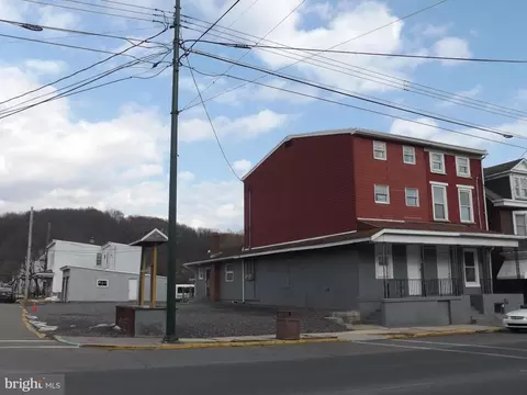 0 S 305 307 S 2nd St, Saint Clair, PA 17970